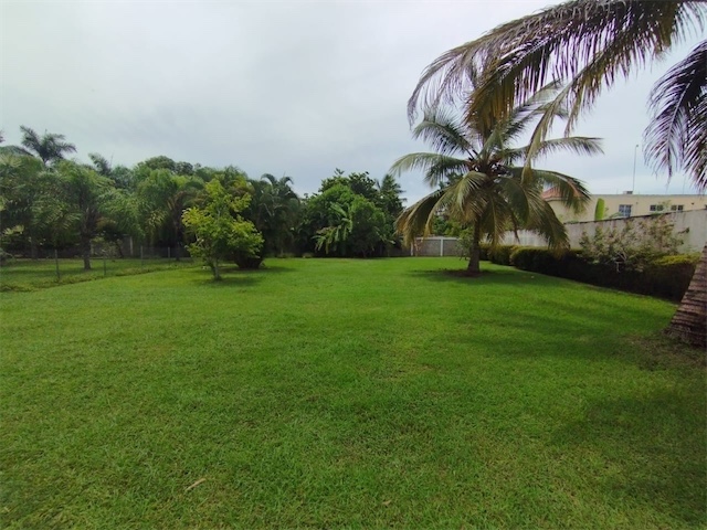 casas vacacionales y villas - ▶️Se Vende Casa Tipo Villa de 2 Niveles con Piscina en Boca Chica📍🏡🌴☀️3000mts 9
