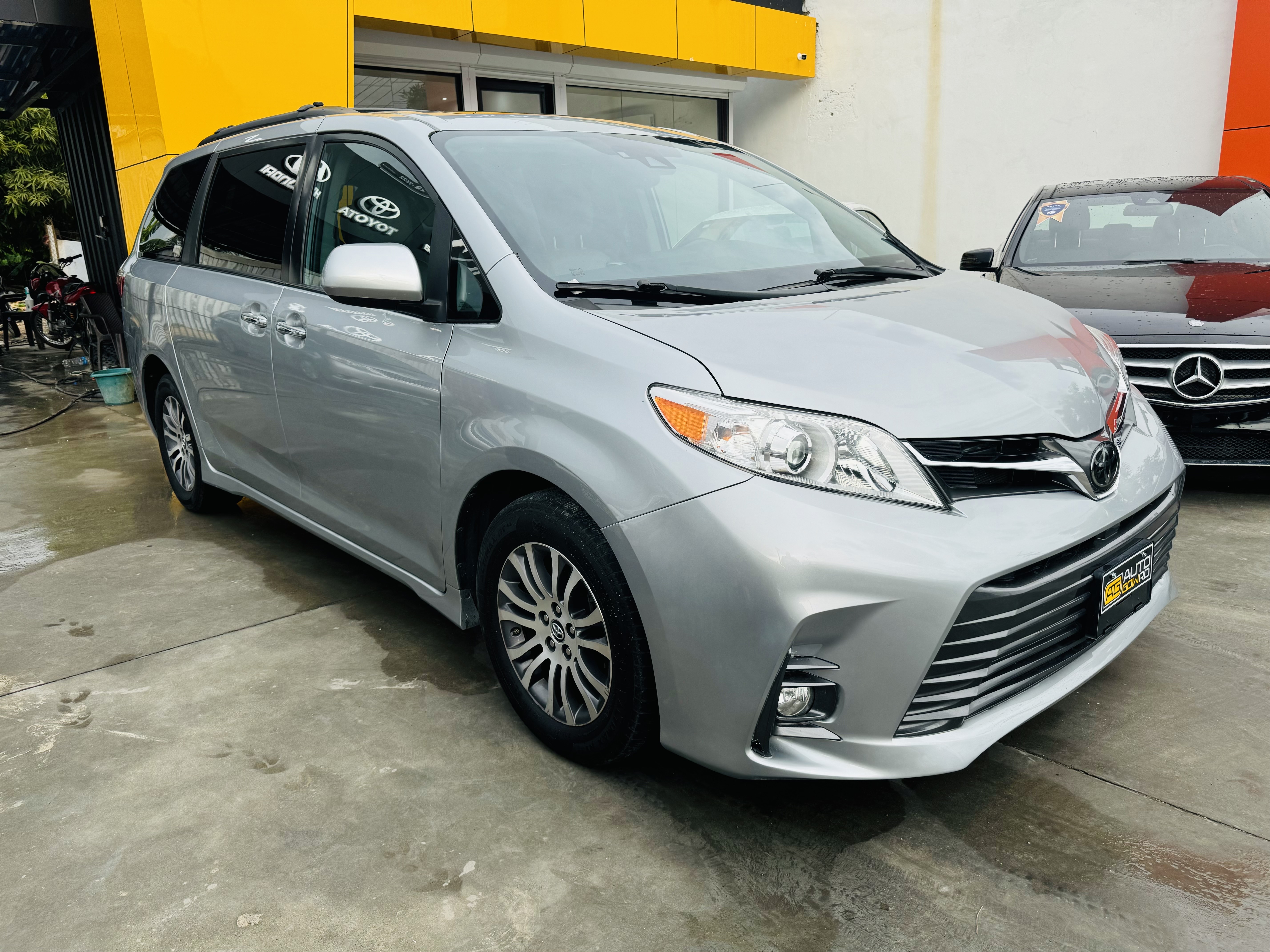 jeepetas y camionetas - TOYOTA SIENNA XLE 2018 ✅ CLEAN CARFAX  1