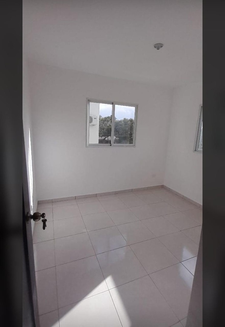 apartamentos -  Apartamento 2do Piso en Terrazas del Este La Romana15 minutos de la p 4