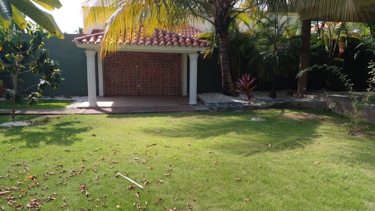 casas - Alquiler de Casa en Altos Arroyo hondo III 4