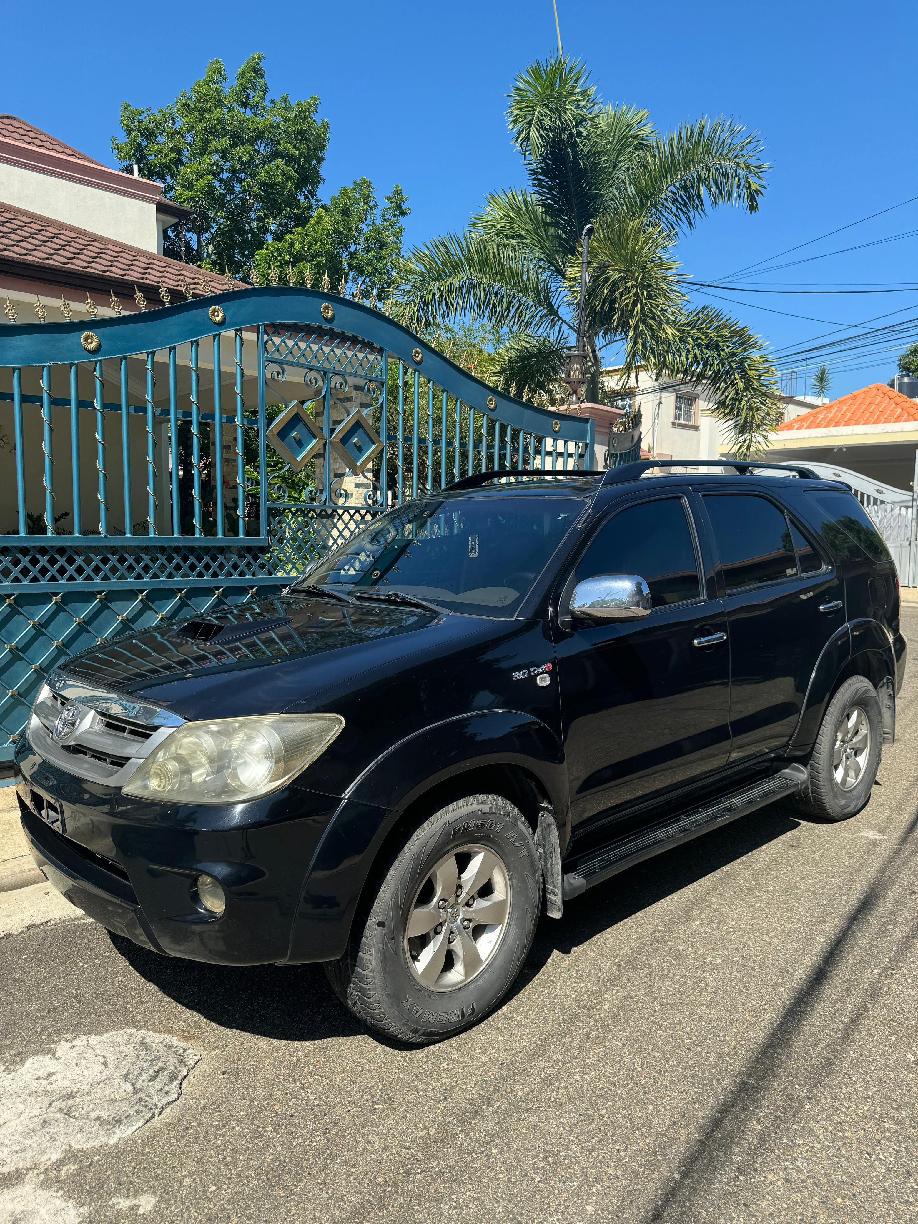 jeepetas y camionetas - Toyota fortuner 2008