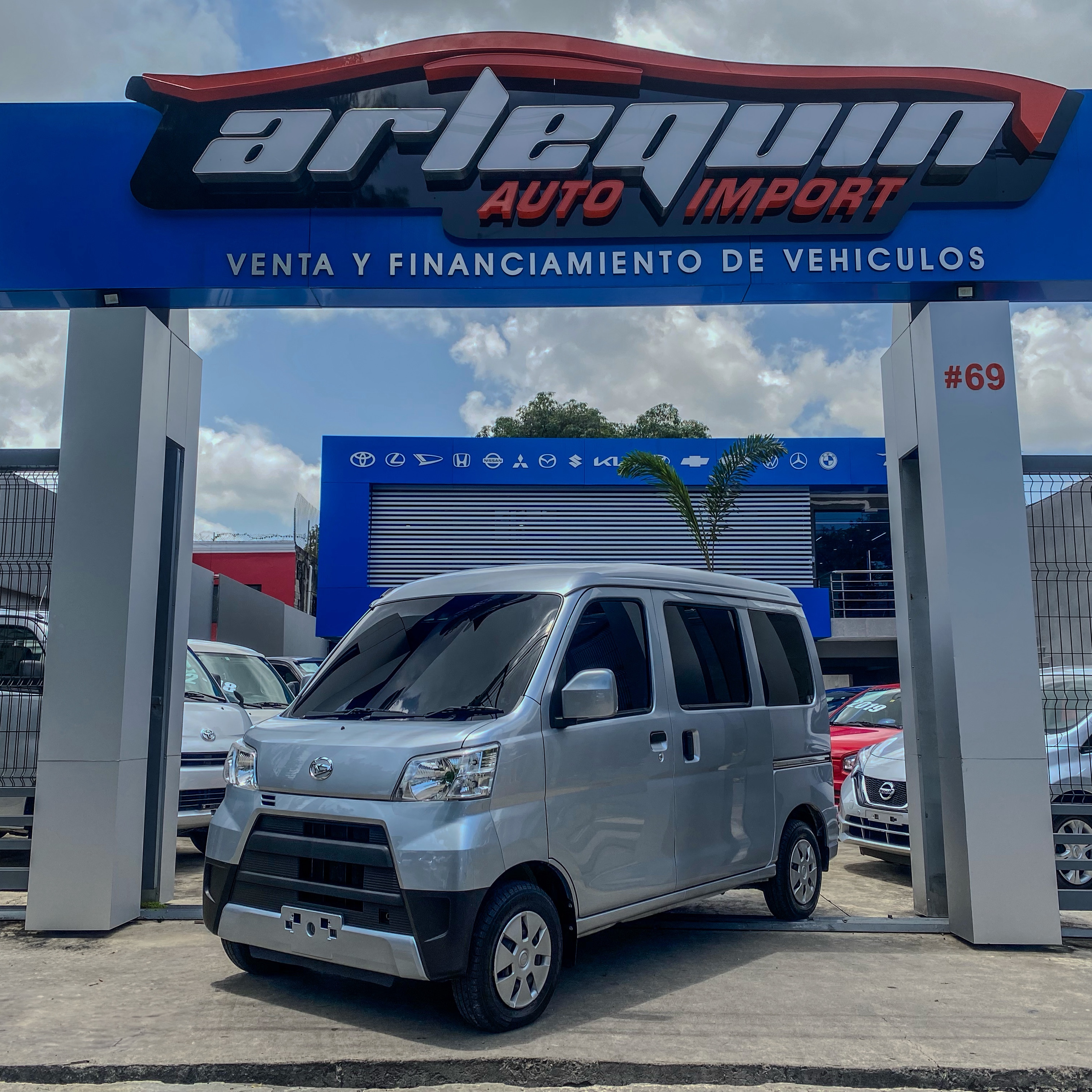 jeepetas y camionetas - Daihatsu Hijet 2019 Gris