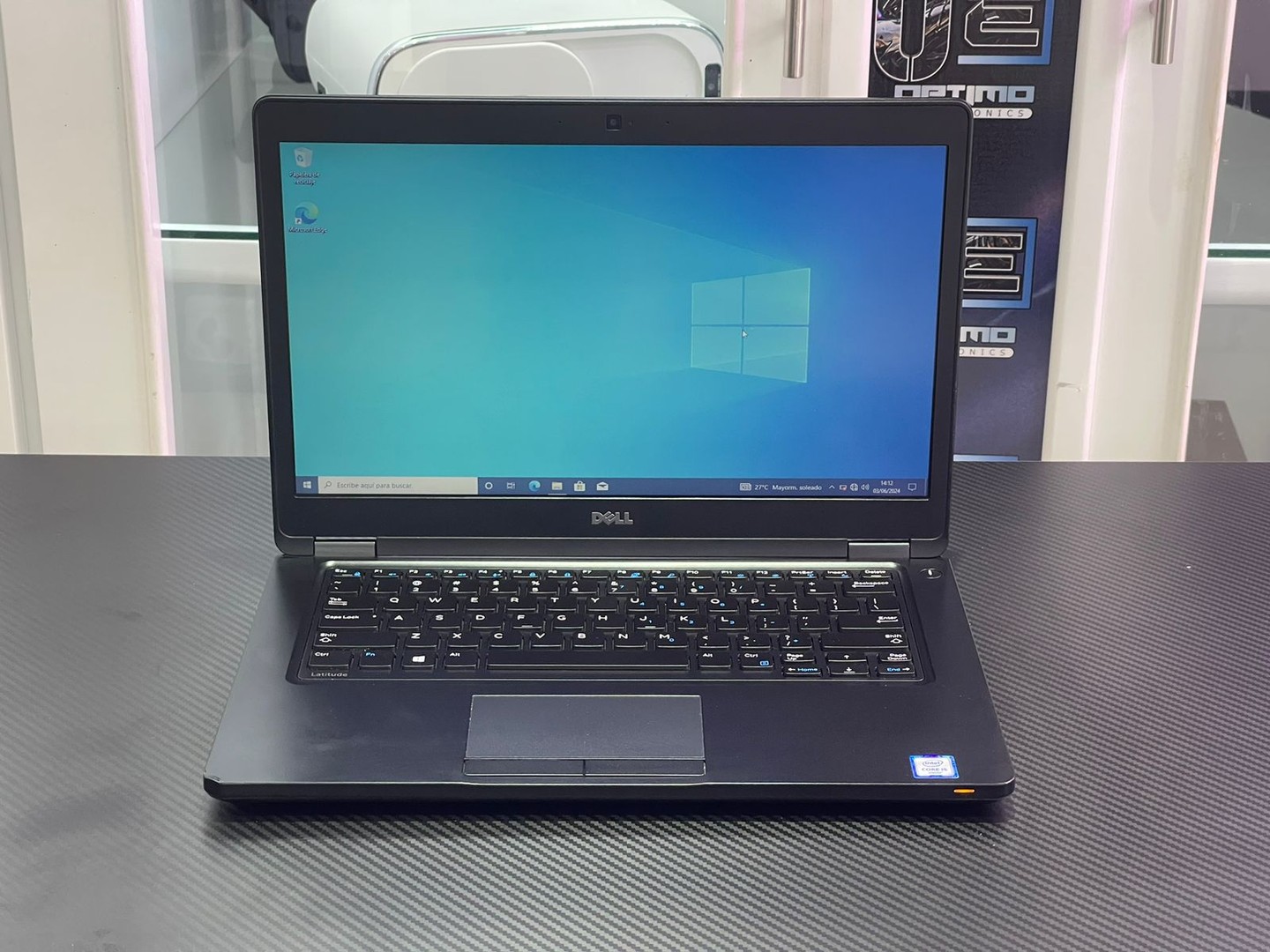 computadoras y laptops - Laptop Dell Latitude 5480 14 Pulgadas i5-6Ta Generacion 8GB Ram 256GB SSD 2
