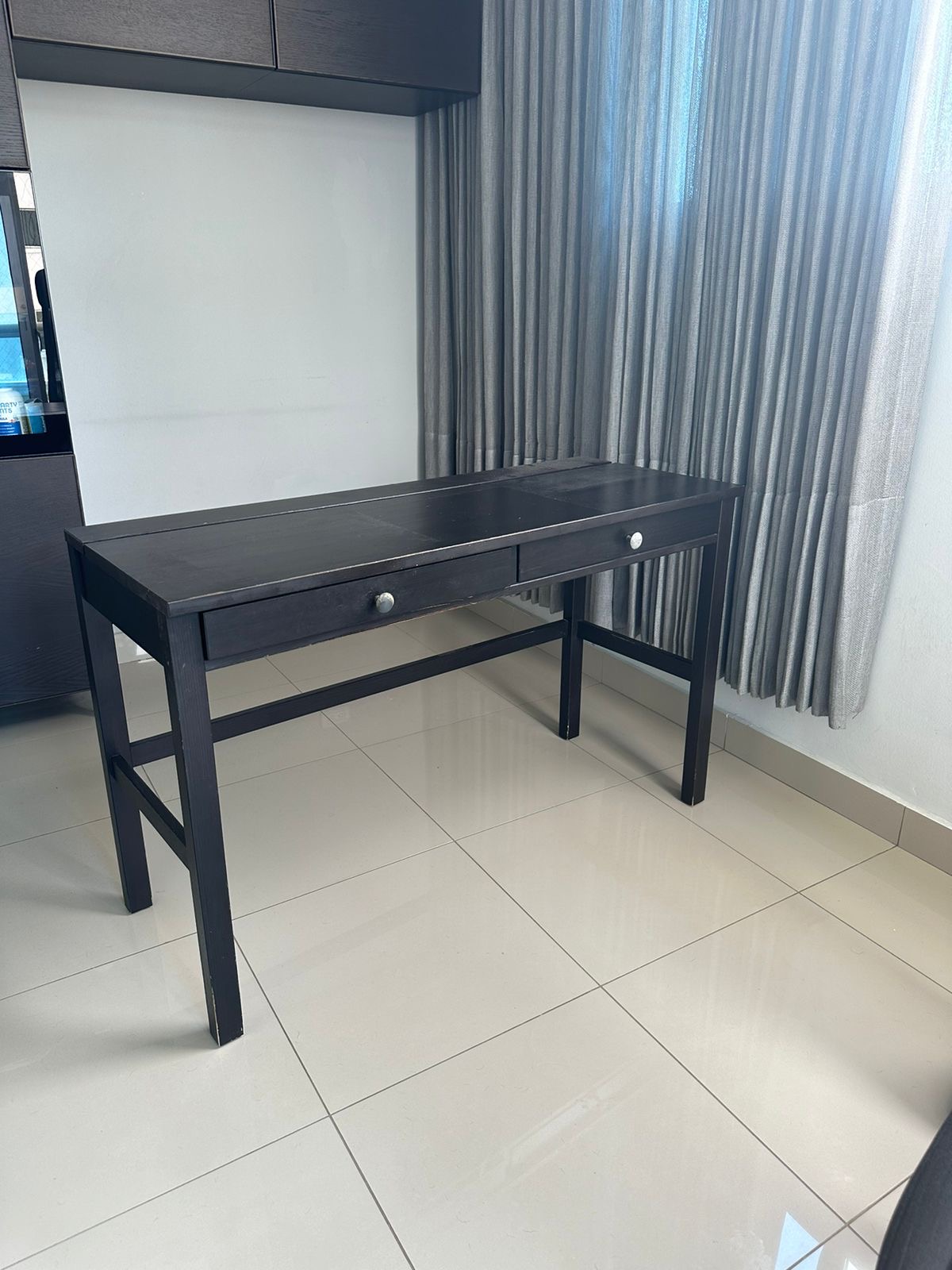 muebles y colchones - Mesa Negra Larga 1