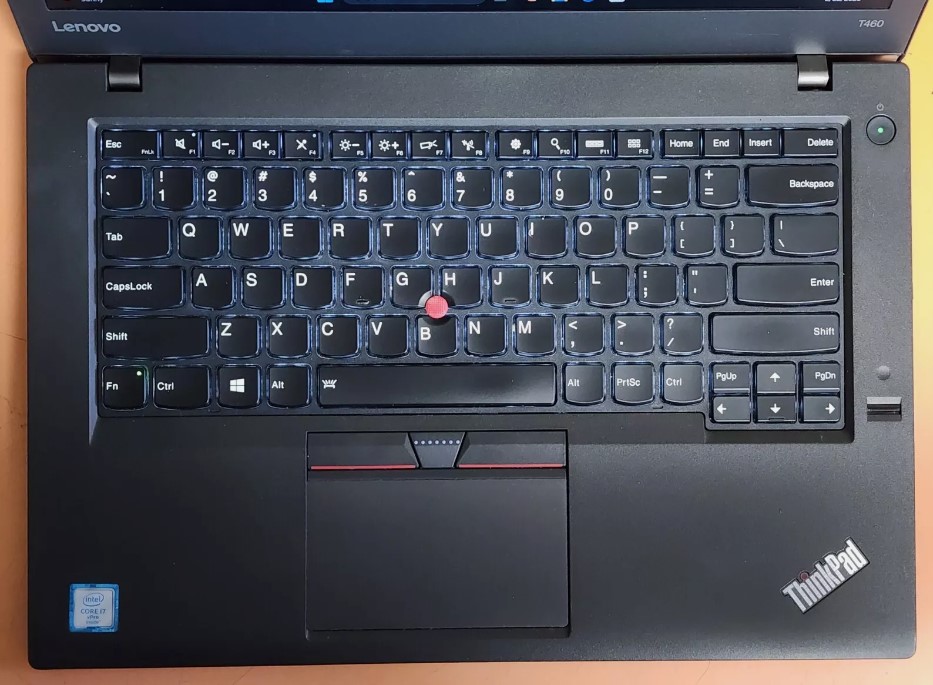 computadoras y laptops - Lenovo ThinkPad T460 14"  Core i7 16 GB 256 GB SSD 3