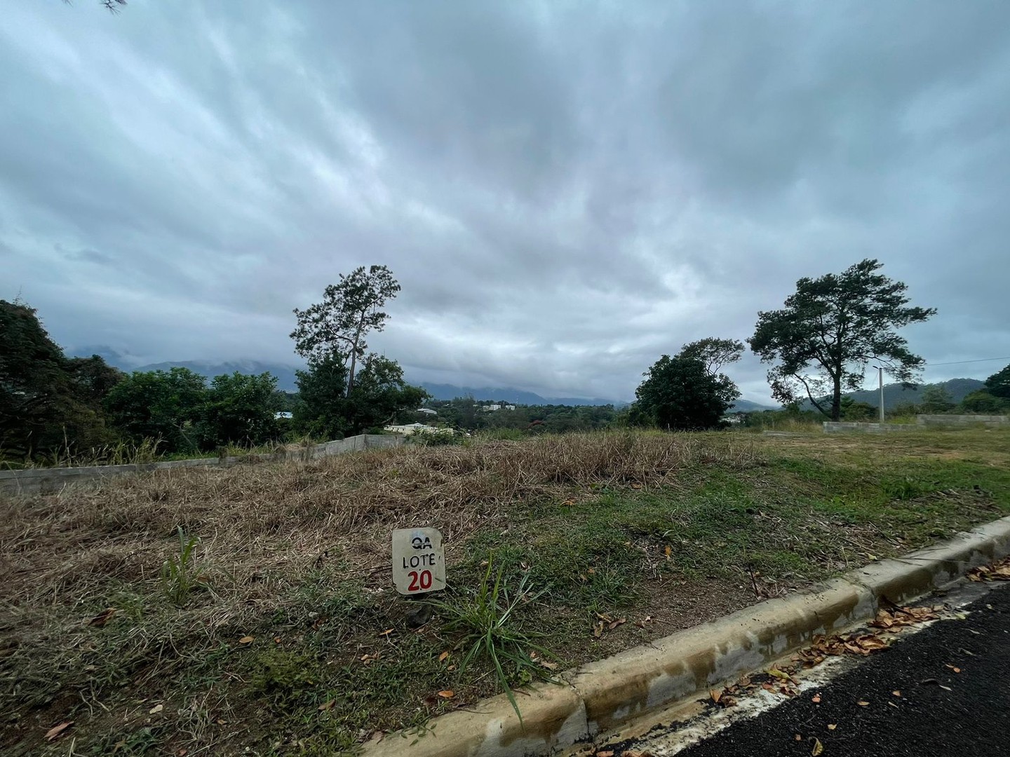 solares y terrenos - Solar en venta, con una hermosa vista al rio y vista a la montaña 4