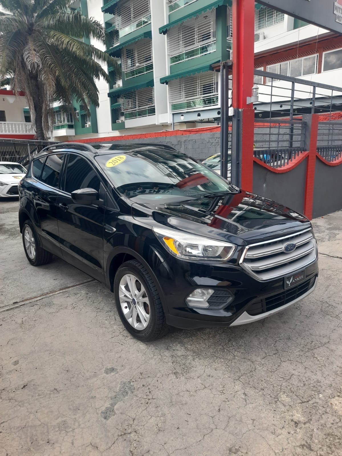 jeepetas y camionetas - FORD ESCAPE SE 4WD 2018 1