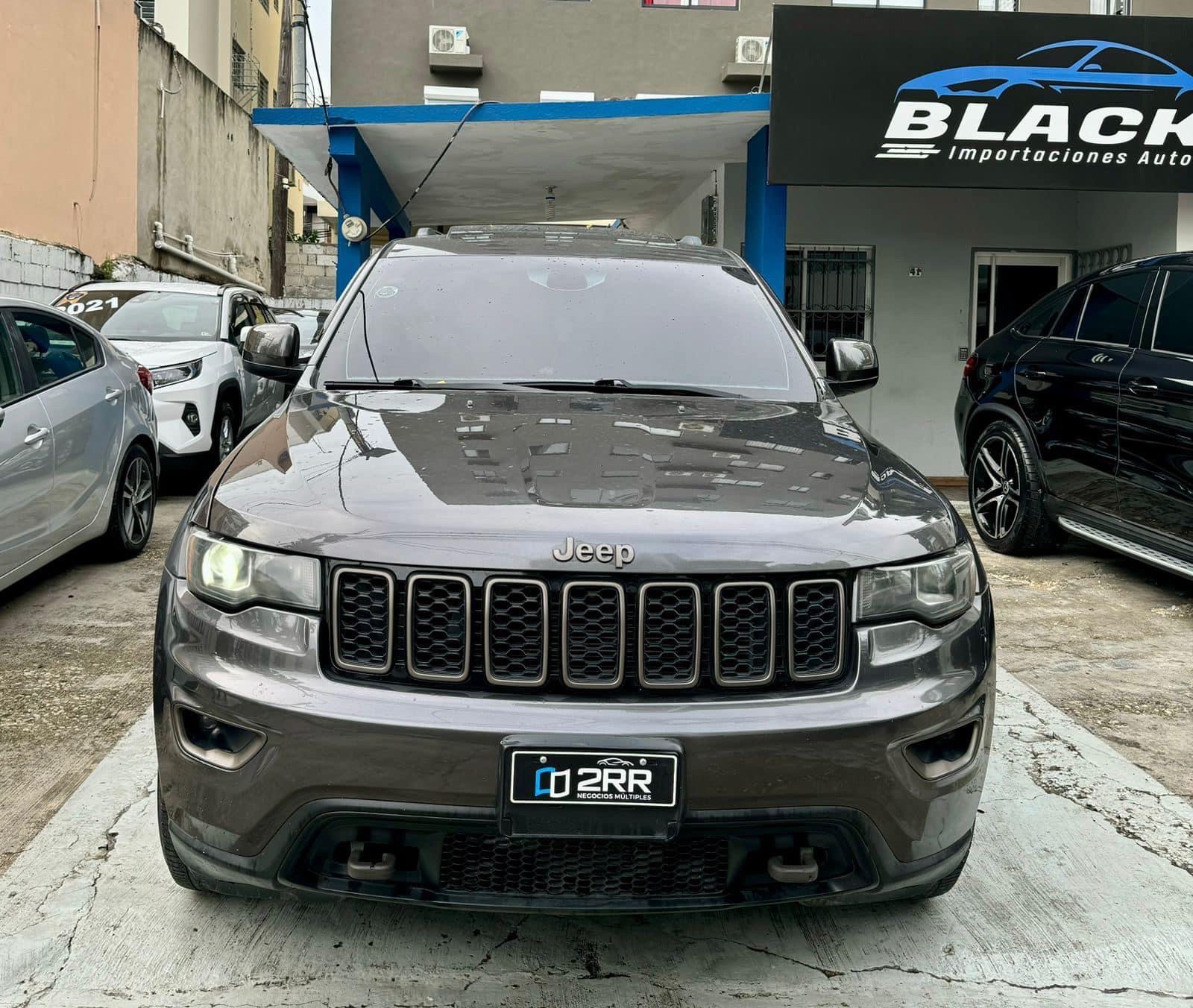 jeepetas y camionetas - Jeep Grand Cherokee 2016 Laredo 3