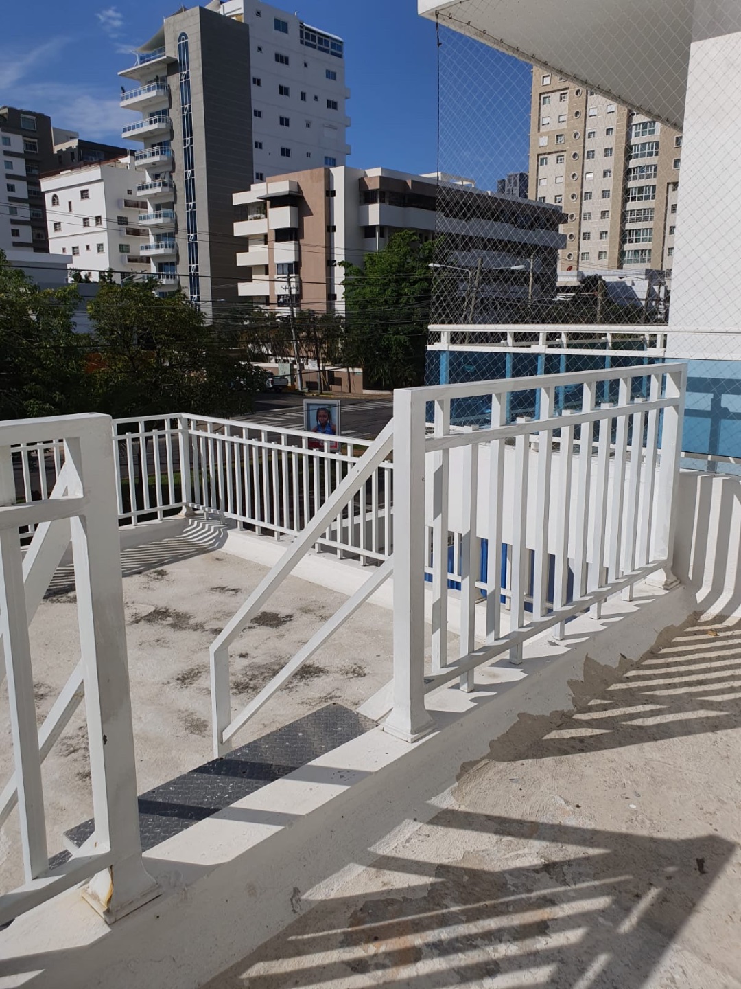 apartamentos - APARTAMENTO 2da con Terraza / Moderno en el exclusivo sector de los Cac 7