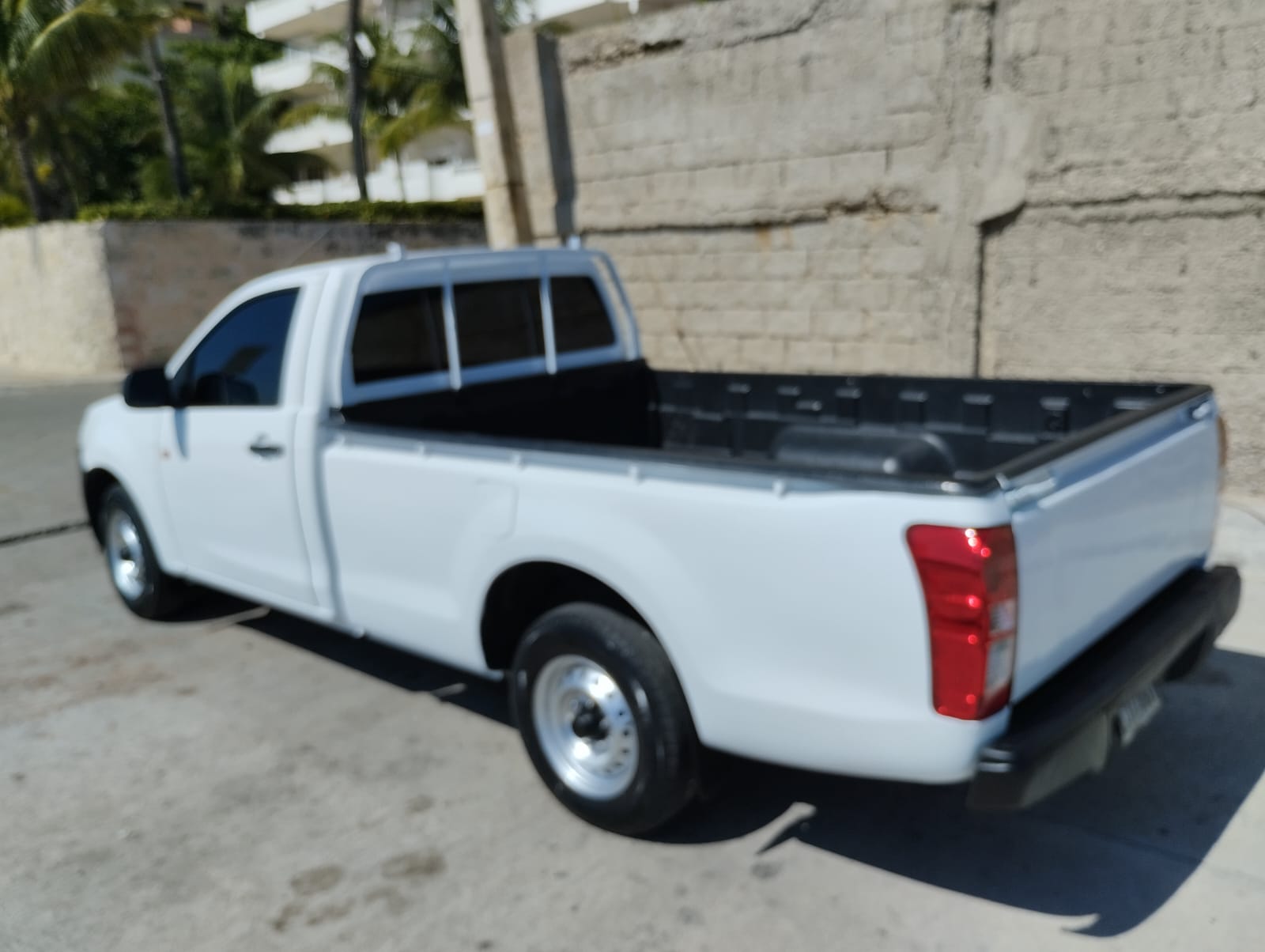 jeepetas y camionetas - Isuzu dmax 2013 2