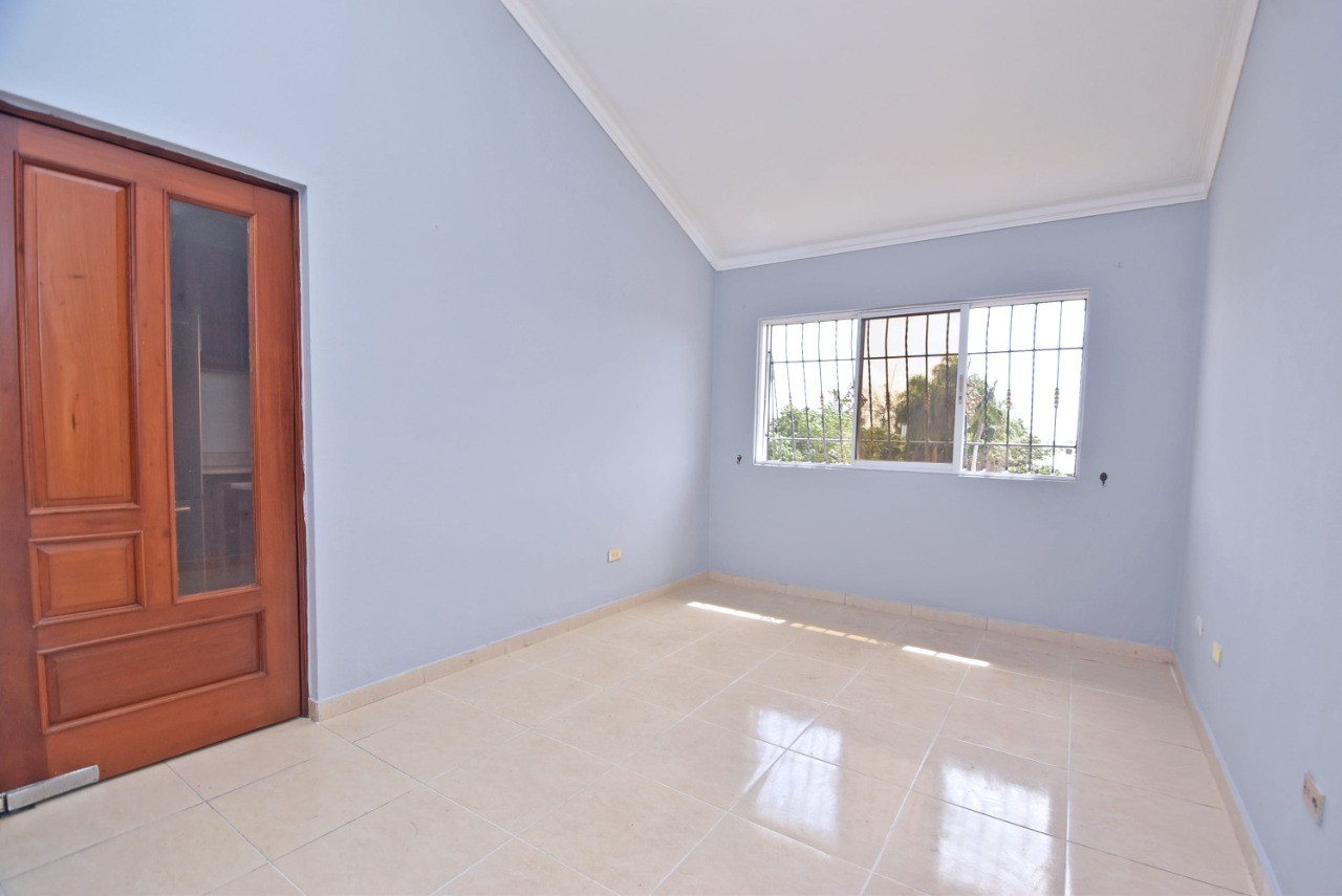 apartamentos - Se vende apartamento en Gala Av. Núñez de Caceres 1