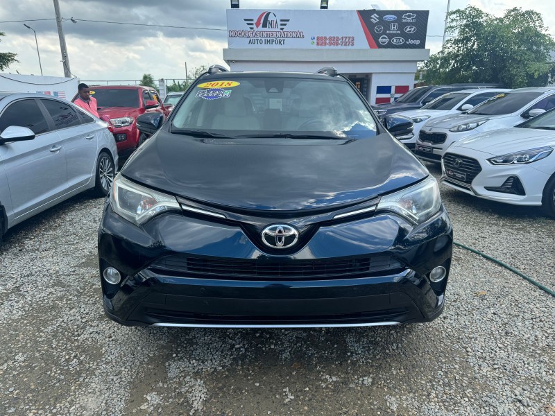 jeepetas y camionetas - Toyota rav4 2018