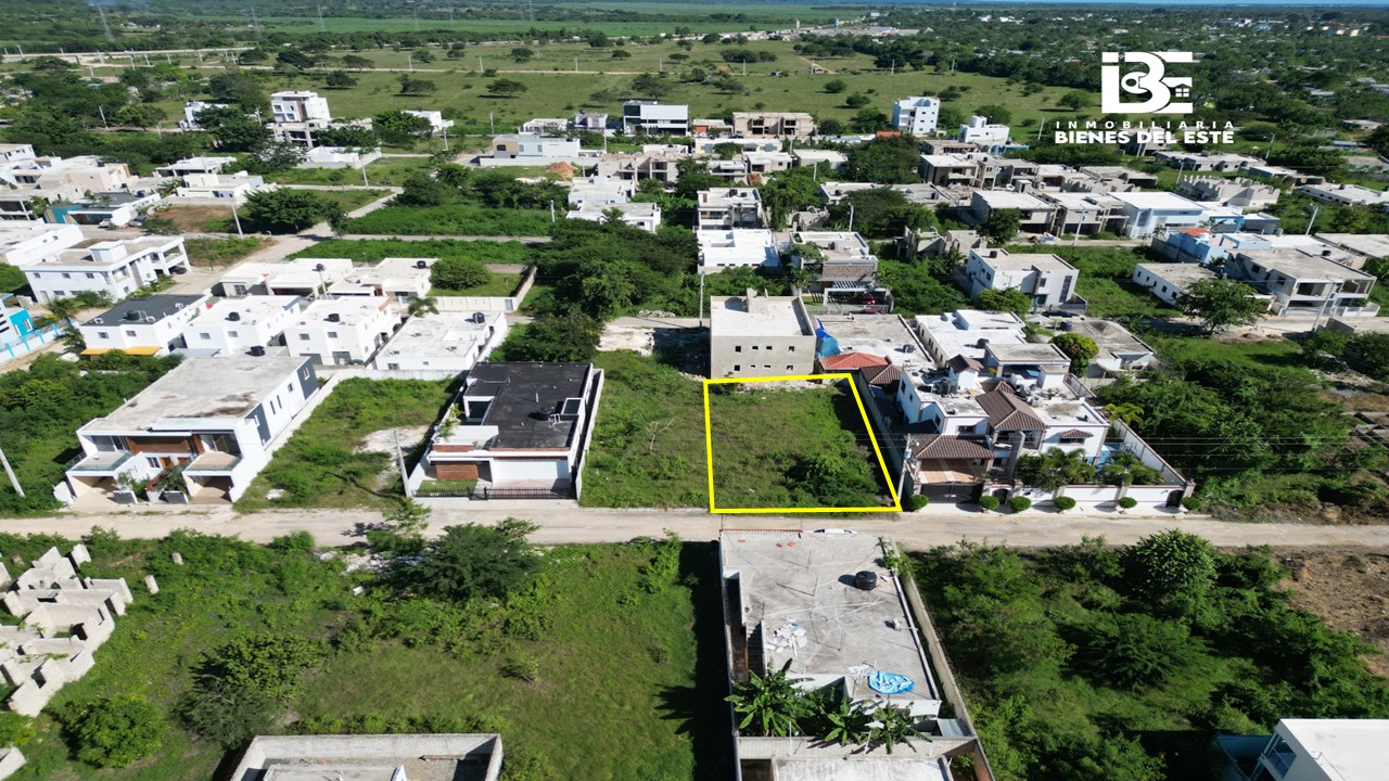 solares y terrenos - Se Vende Solar con 364 metros. en Residencial Naim 0