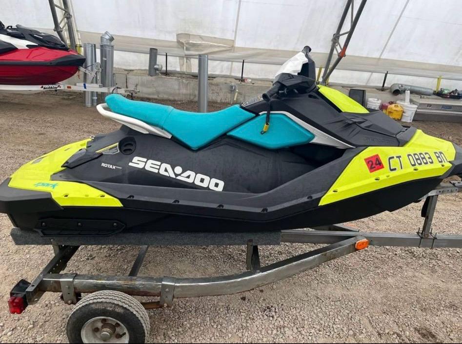 botes - 2019 JETSKI SEADOO SPARK 6