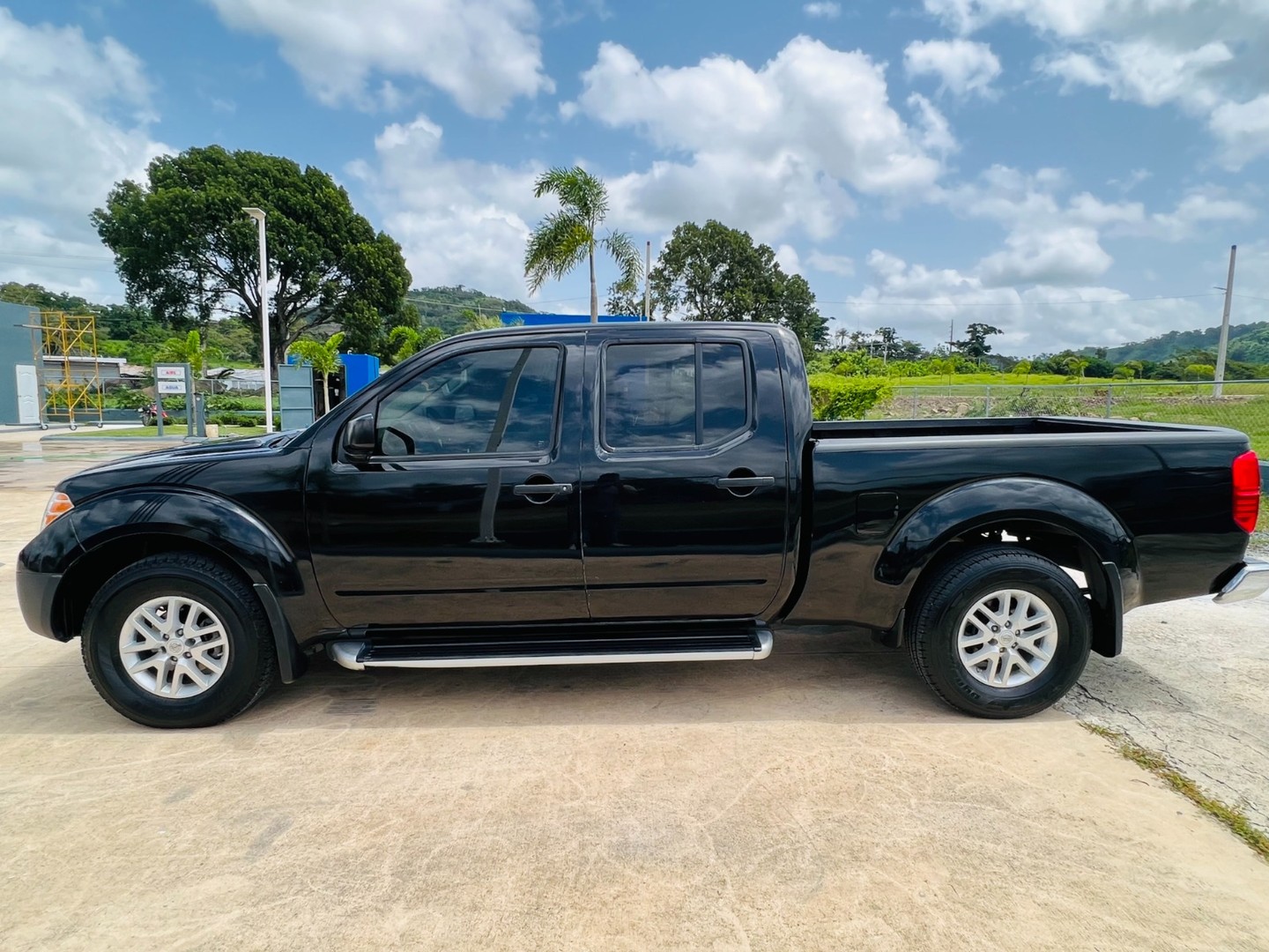 jeepetas y camionetas - NISSAN FRONTIER .                                                 7