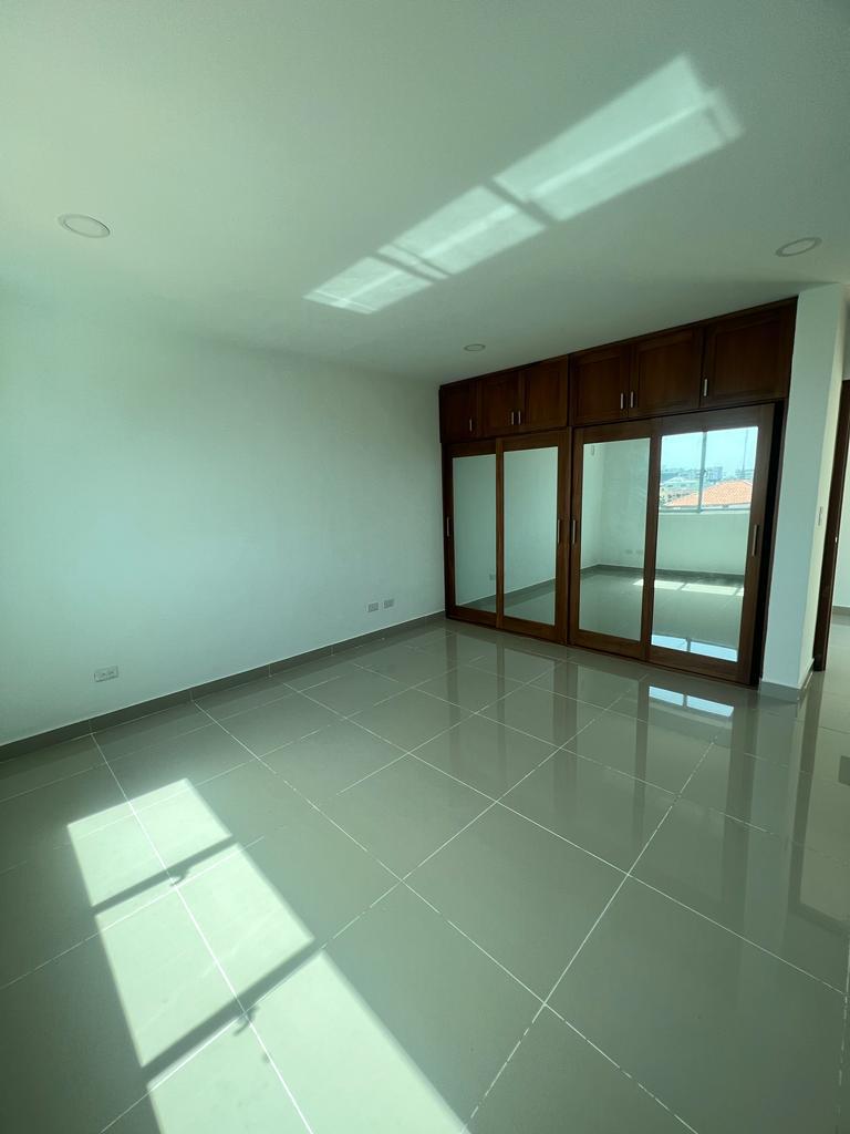 penthouses - Sin Intermediarios. *ALQUILO HERMOSO PH A EXTRENAR* MODERNO 1