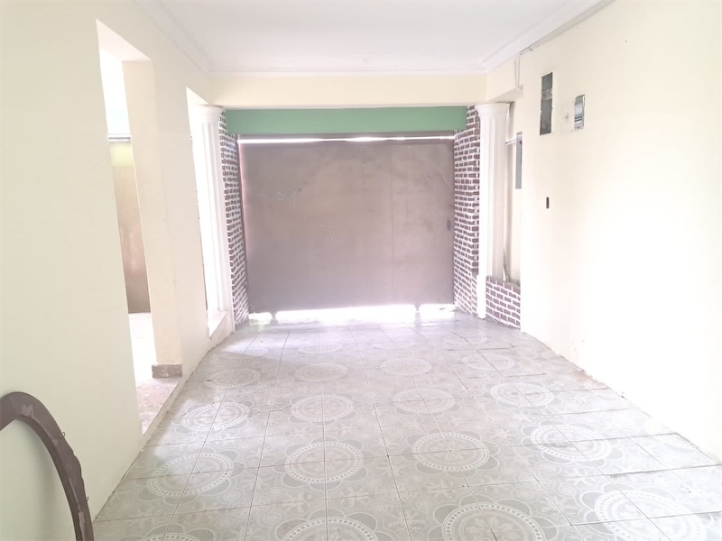 casas - Venta de casa en la urbanización Italia Santo Domingo este  8