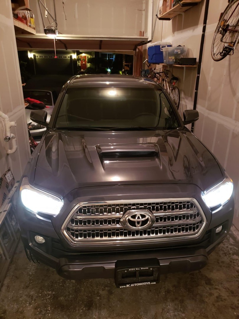 jeepetas y camionetas - Toyota Tacoma 2017 full americana  1