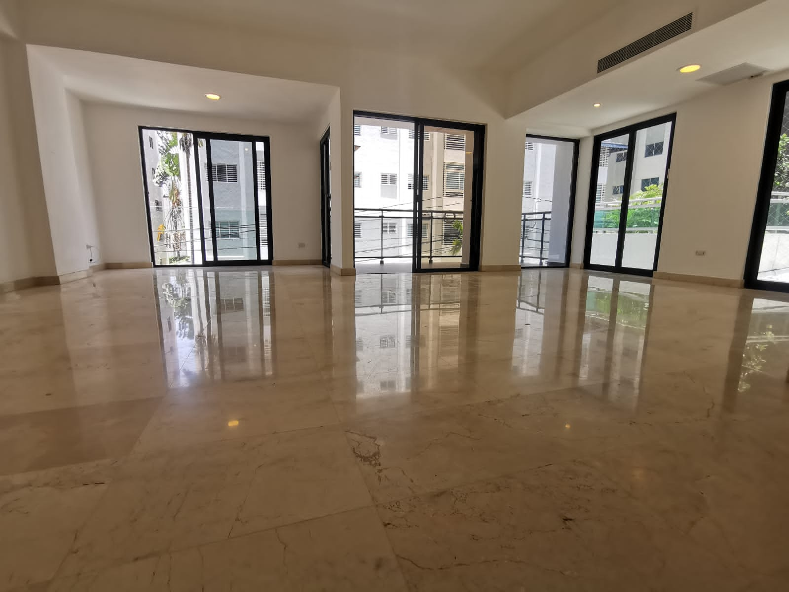 apartamentos - Apartamento en alquiler en Ensanche Piantini  2