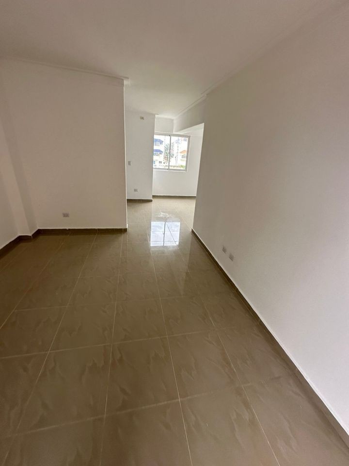 apartamentos - 🚨VENDO HERMOSO APARTAMENTO EN RESPALDO LOS 3 ojos (SDE)
 3