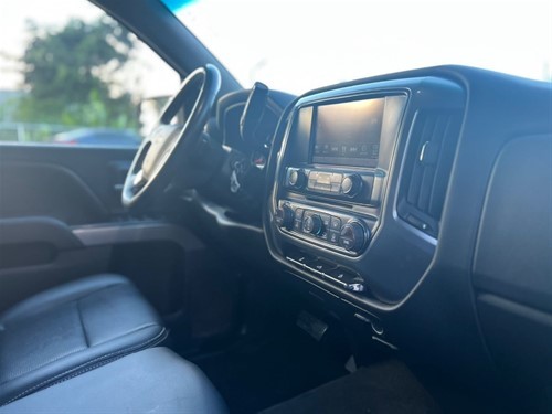 jeepetas y camionetas - 2017 Chevrolet Silverado Z71  5