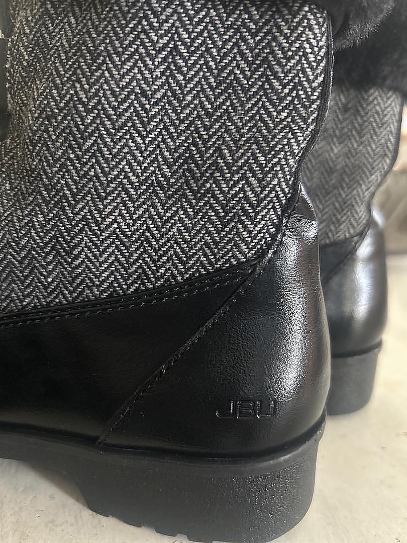 zapatos para mujer - REBAJADO DE PRECIO
elegantes botas para mujer piel, tela y aros de metal 9