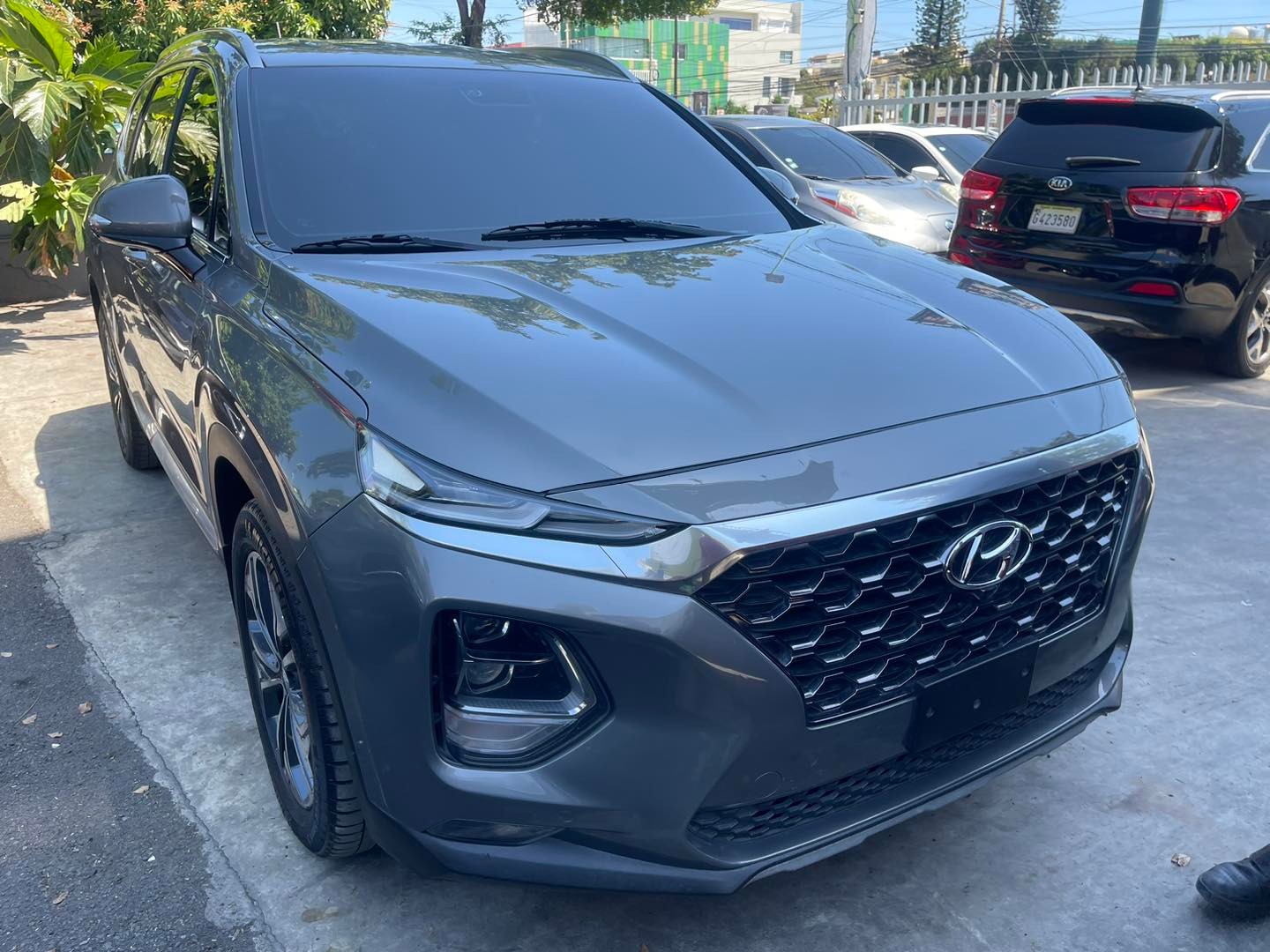 jeepetas y camionetas - HYUNDAI SANTE FE LIMETED 2019