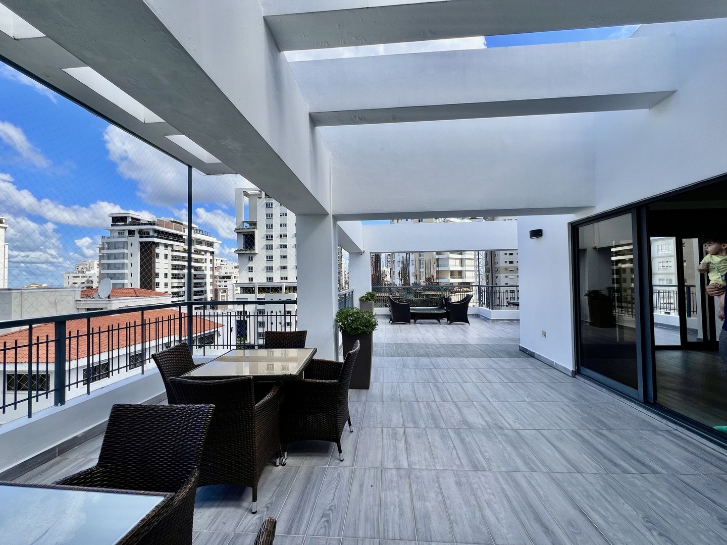 apartamentos - Piantini 2da con terraza 2 habitaciones 2 parqueos  1