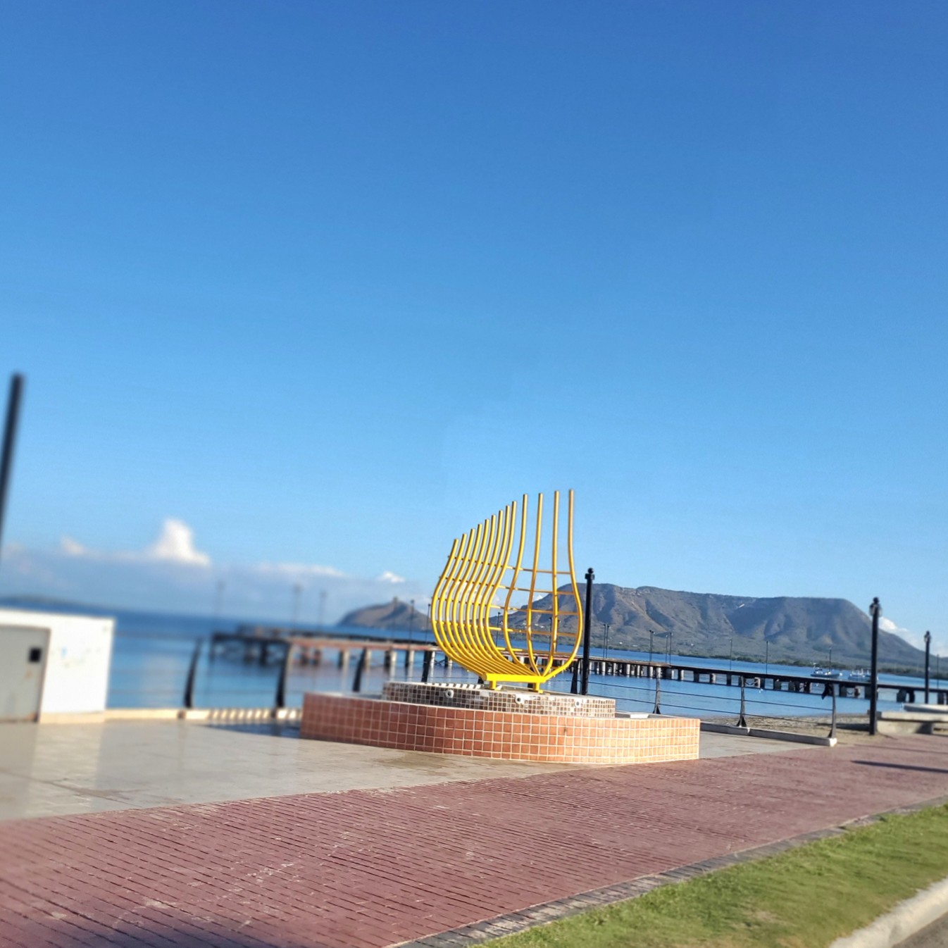 solares y terrenos - Terreno en Montecristi  frente a la playa  4