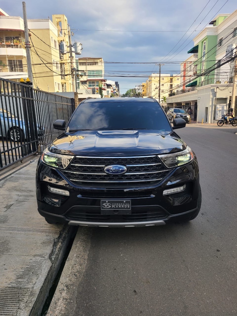 jeepetas y camionetas - Ford Explorer XLT 4x4 1