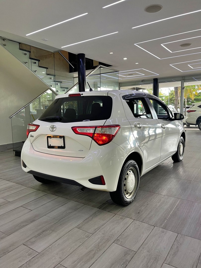 carros - Toyota vitz 2018 excelentes condiciones  2