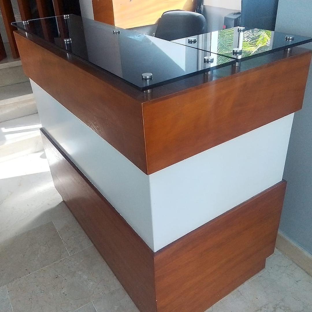 equipos profesionales - Counter (mueble) de recepción.