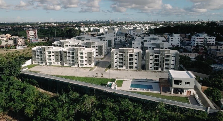 apartamentos - Pent-house en Venta, Santo Domingo #24-796 un dormitorio, balcón, piscina.
 5