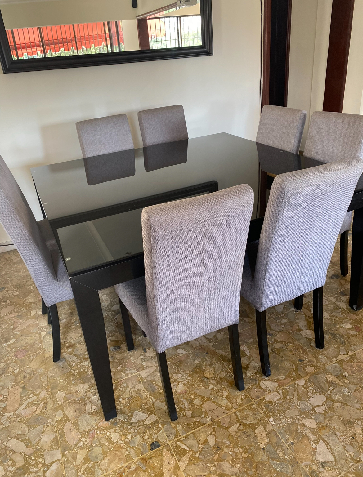 muebles y colchones - Oportunidad Mesa comedor 8 sillas Iumel