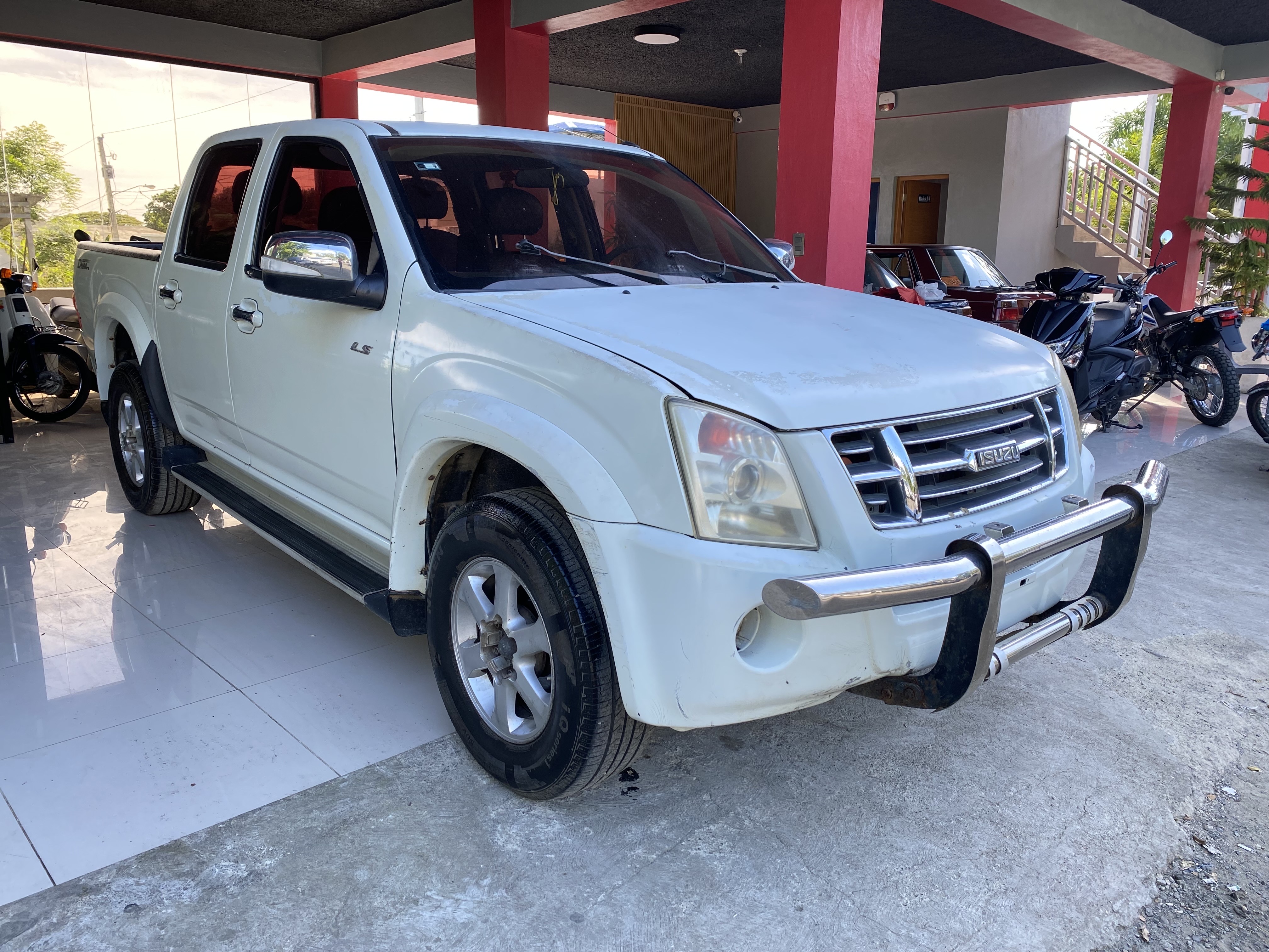 jeepetas y camionetas - ISUZU DMAX 2008 4x2 1