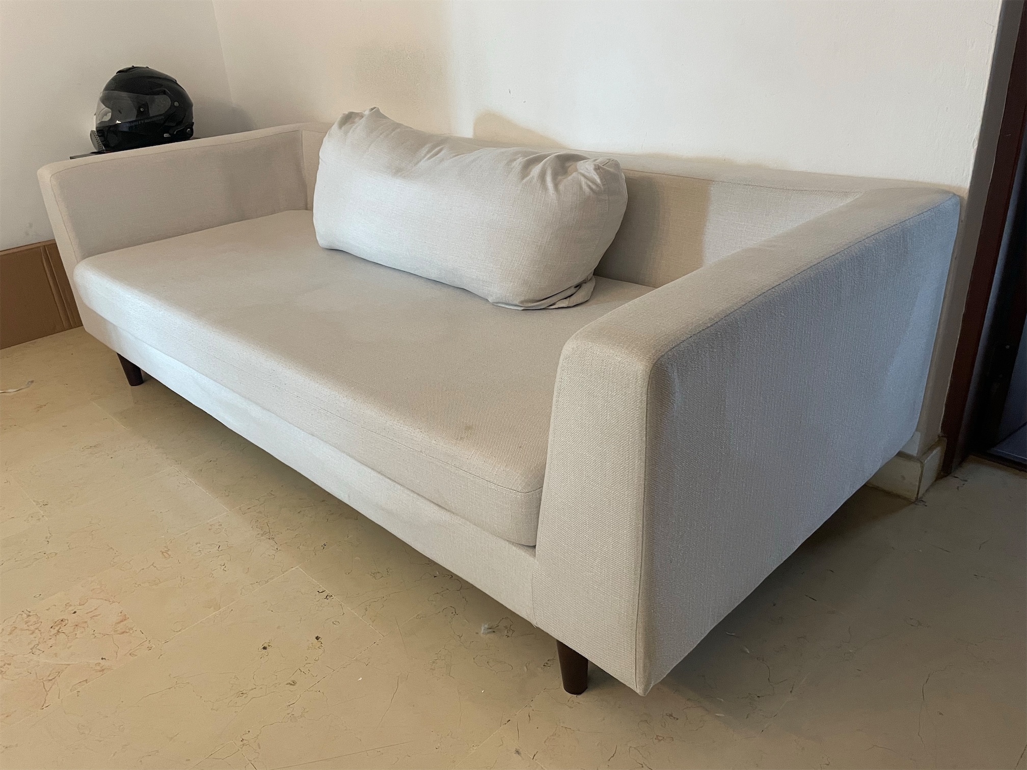 muebles y colchones - Sofa 3 plazas color crema 1