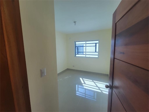 casas - Venta de casa en la autopista de san Isidro brisa oriental Santo Domingo  7