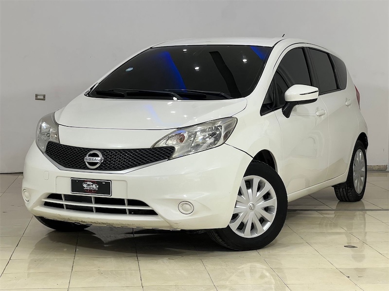 carros - NISSAN NOTE AÑO 2015
 0