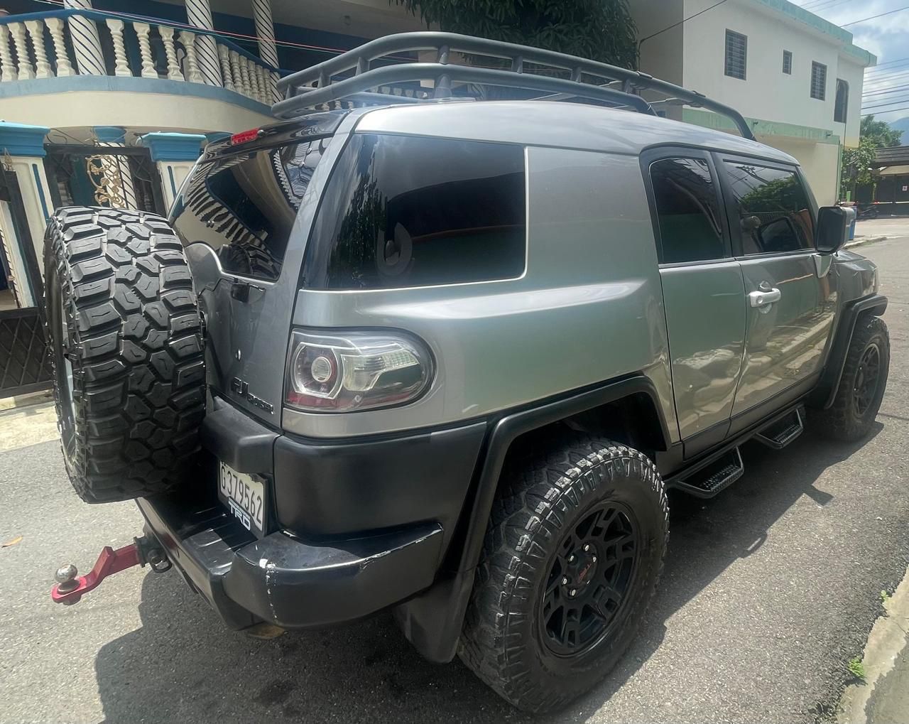 jeepetas y camionetas - Toyota fj cruicer 2012 4