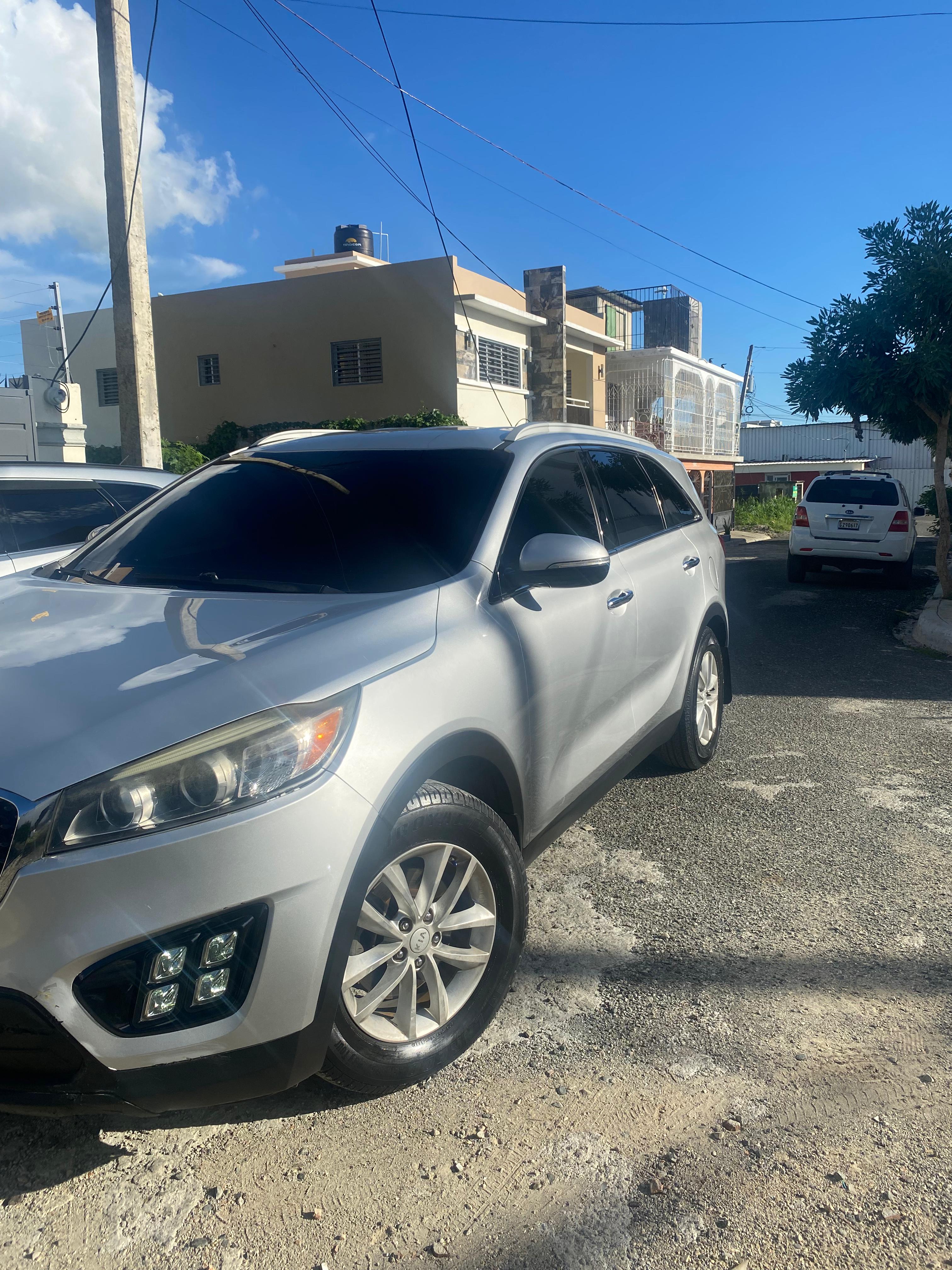 jeepetas y camionetas - Kia Sorento 2016 8