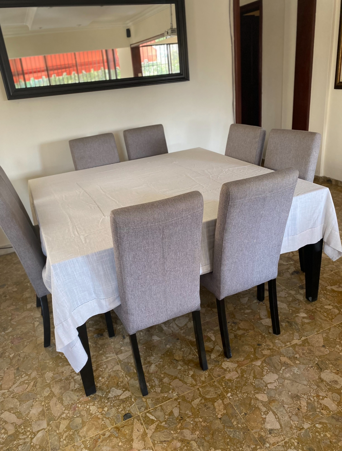 muebles y colchones - Oportunidad Mesa comedor 8 sillas Iumel 1