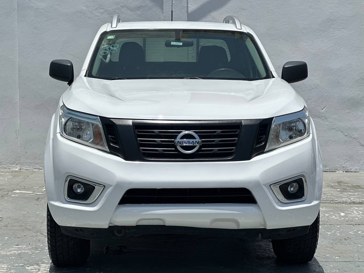 jeepetas y camionetas - NISSAN FRONTIER NP300 4X4 2019SANT.DOM MOTOR