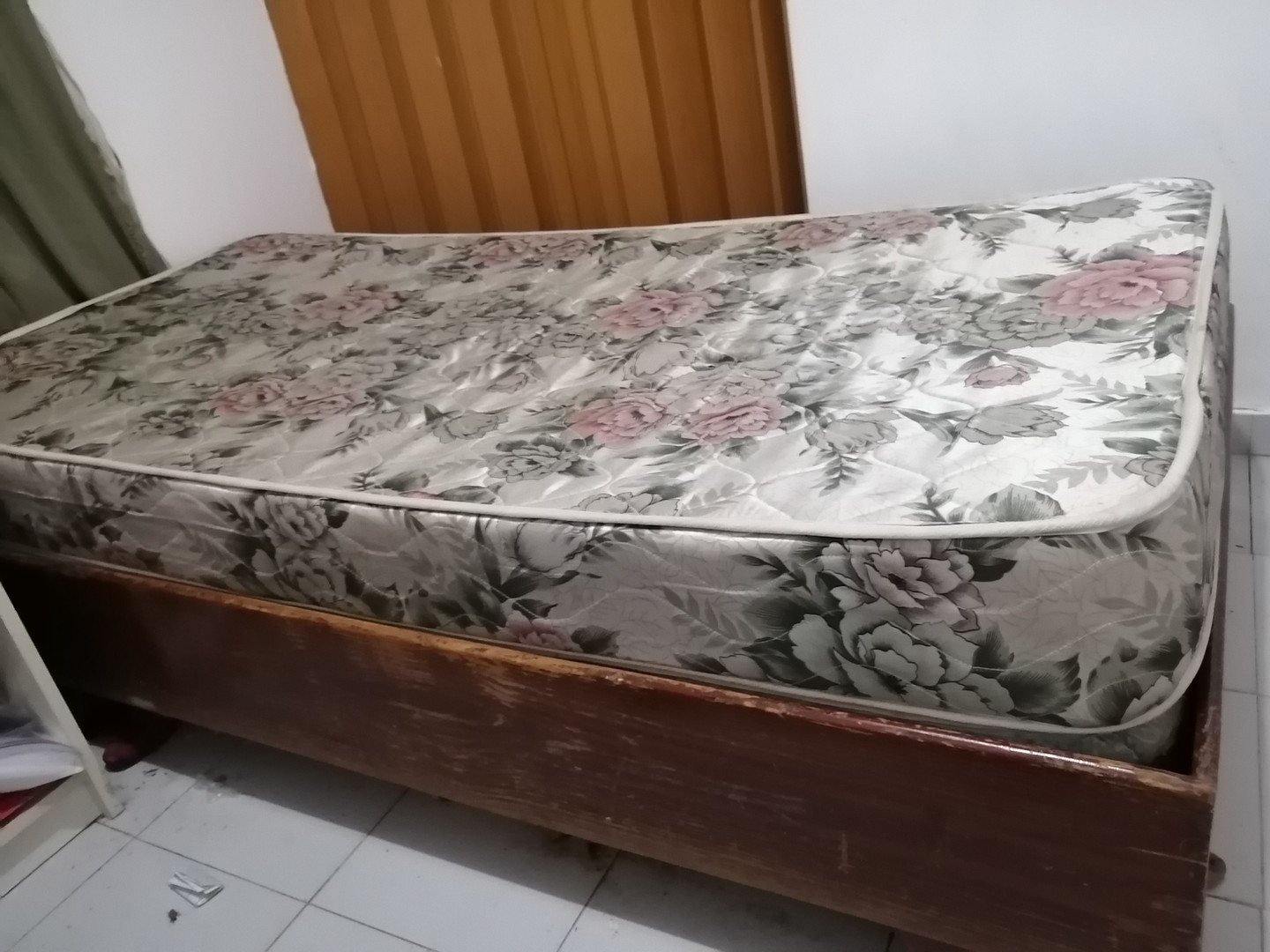 muebles y colchones - Cama twin con 2 colchones 2