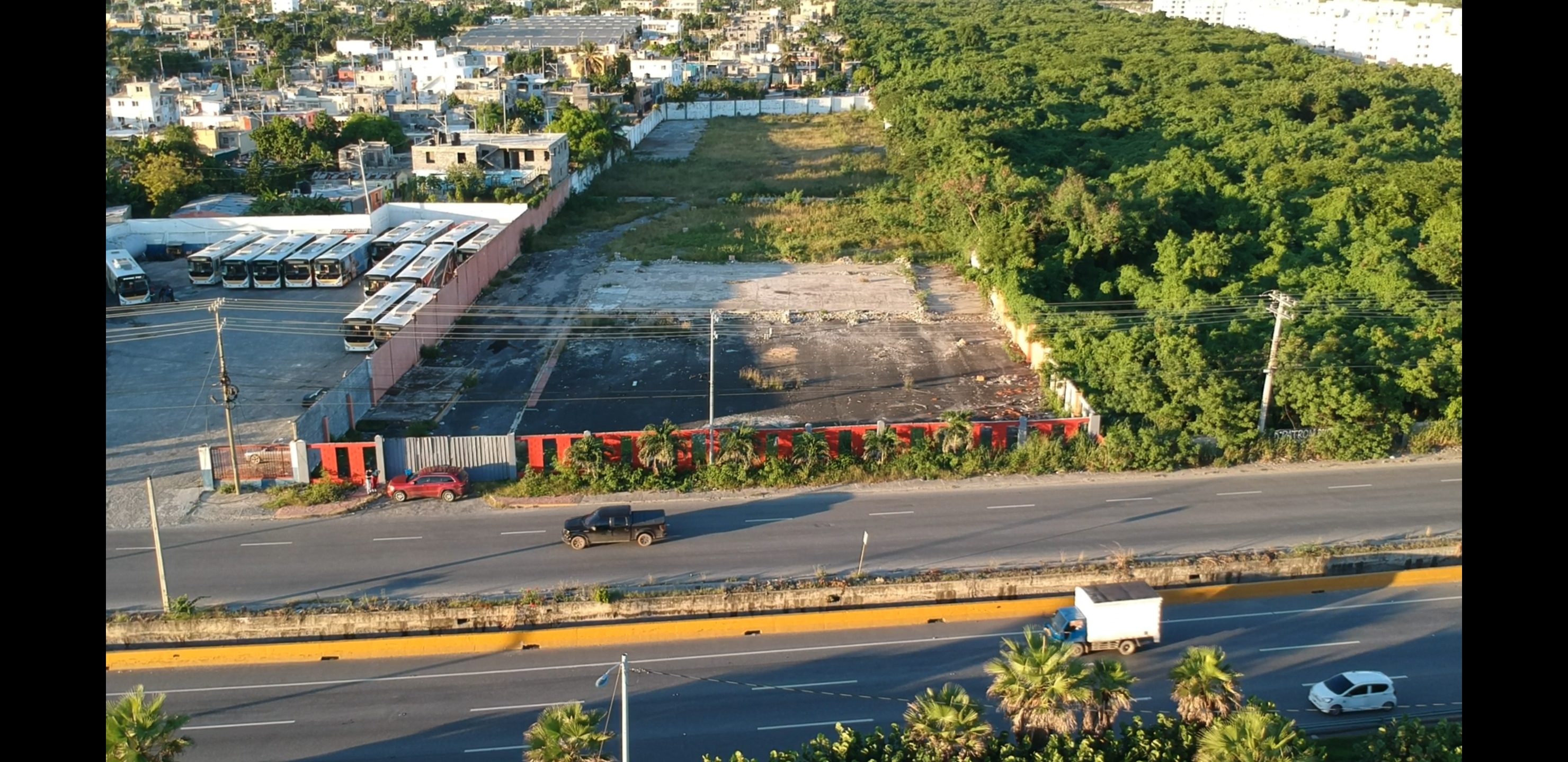 solares y terrenos - Vendo 10,000 m2 de solar frente al mar 1