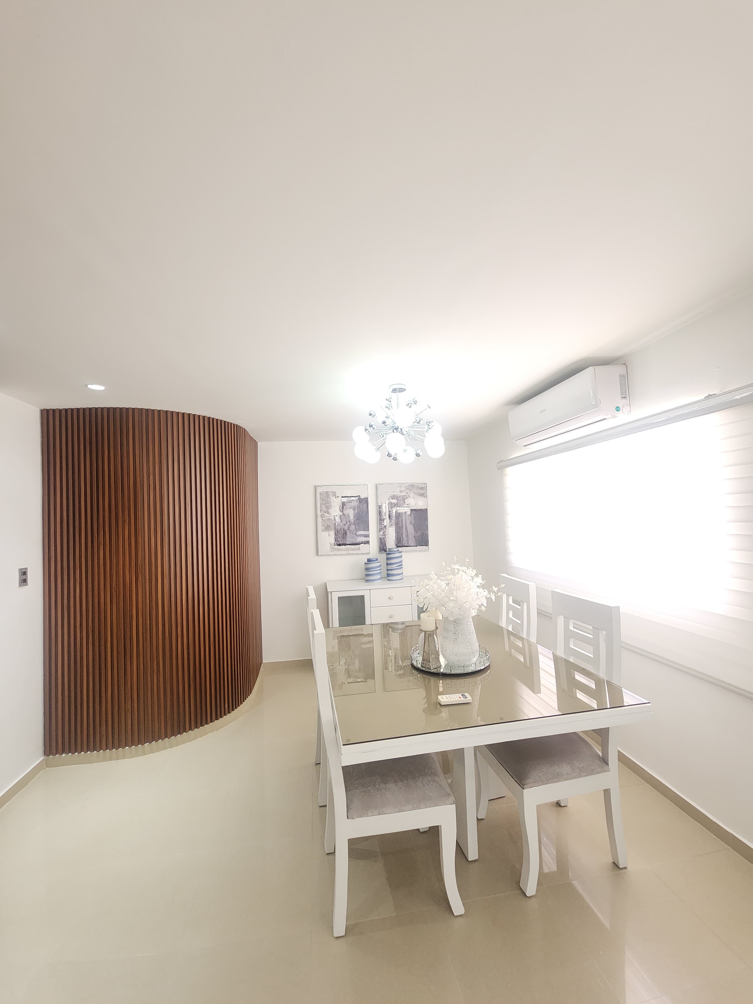 apartamentos - En VENTA   en JUAN DOLIO segundo piso con Amplia T 8