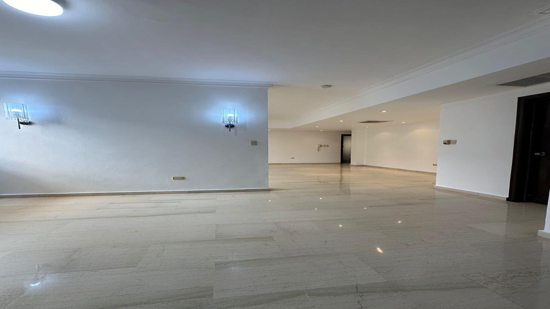 apartamentos - Apartamento de 3 Hab. en Evaristo Morales, Cerca de Blue Mall 9