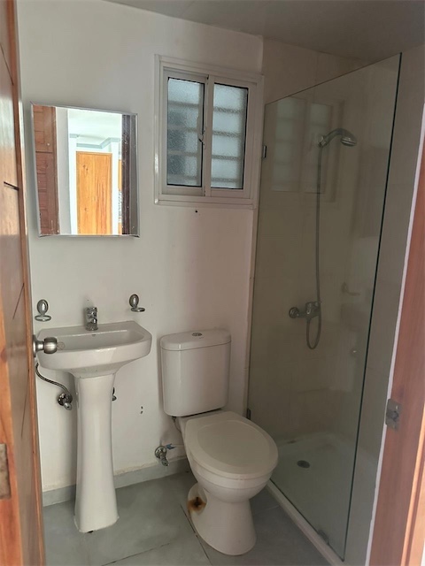 apartamentos - Vendo segundo nivel en palma real santiago  8