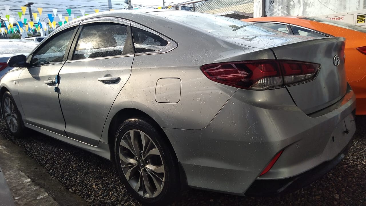 carros - HYUNDAI SONATA NEW RISE 2018 GRIS 6