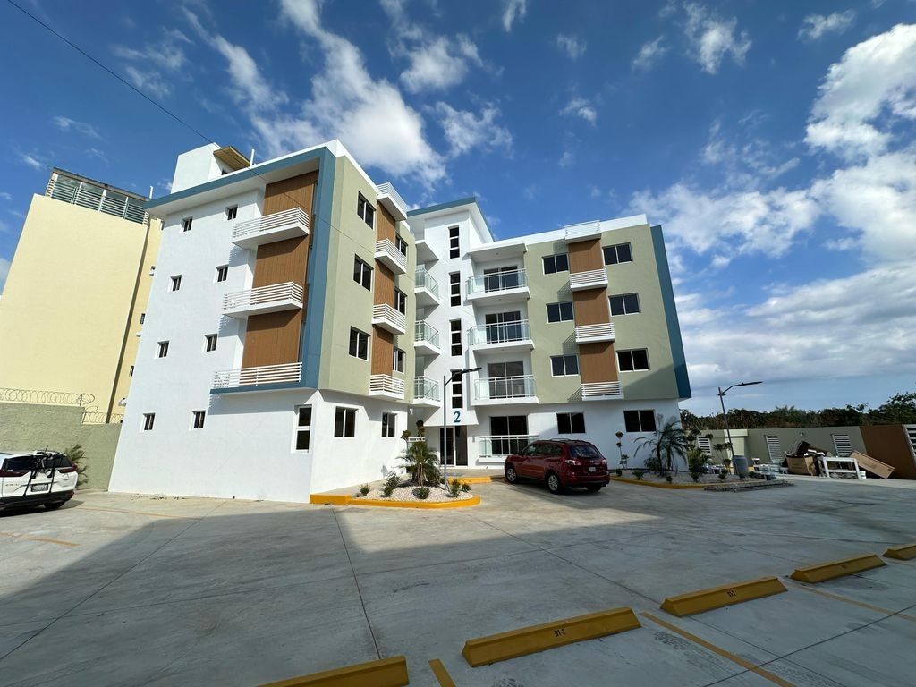 apartamentos - 1er nivel con patio en Mirador Del Este 5