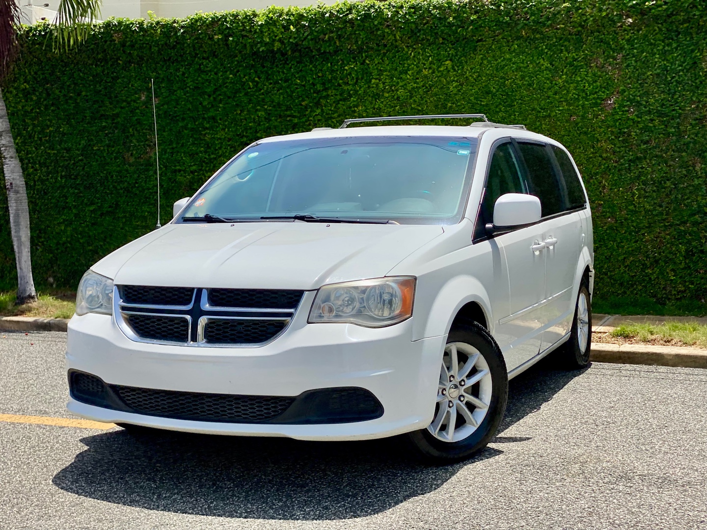 jeepetas y camionetas - Dodge Grand Caravan 2016